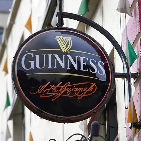 公寓 Sarahs Away From Luxury 恩尼斯